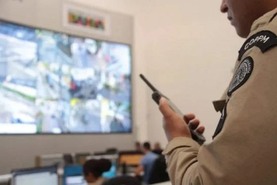 Homem com mandado de prisão é detido após reconhecimento facial em Eunápolis