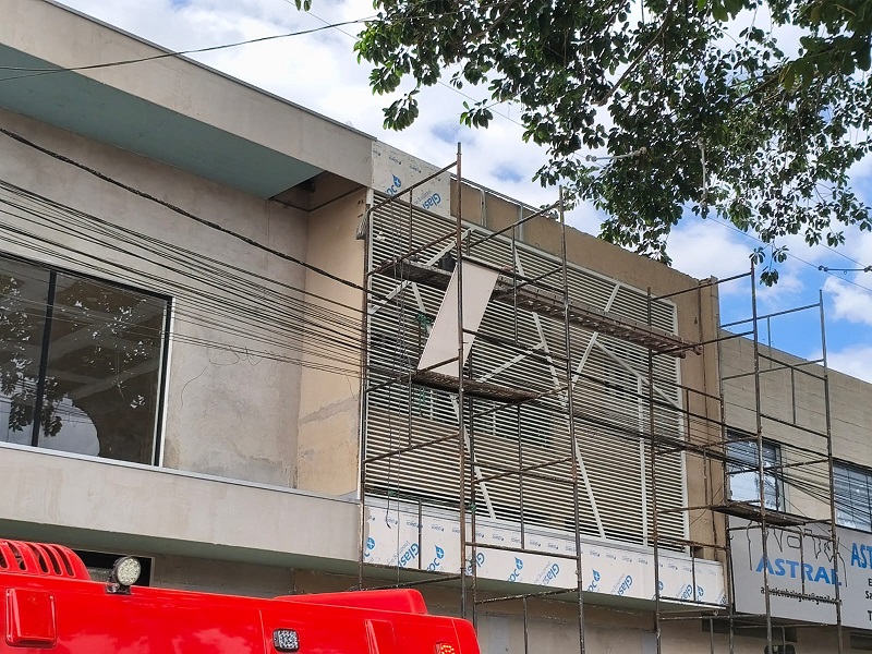 Teixeira de Freitas: Jovem de 21 anos morre em trágico acidente de trabalho no Centro da cidade