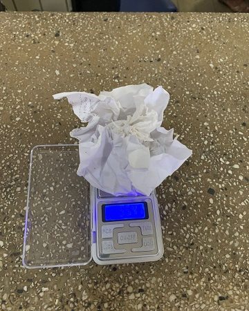 Polícia Militar apreende cocaína e balança de precisão em Teixeira de Freitas