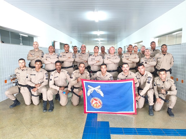 Polícia Militar capacita efetivo da 87ª CIPM para uso do novo kit de APH de Combate em Teixeira de Freitas