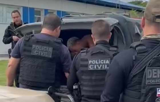 Porto Seguro: Operação policial contra o tráfico resulta em prisão e apreensões no bairro Campinho