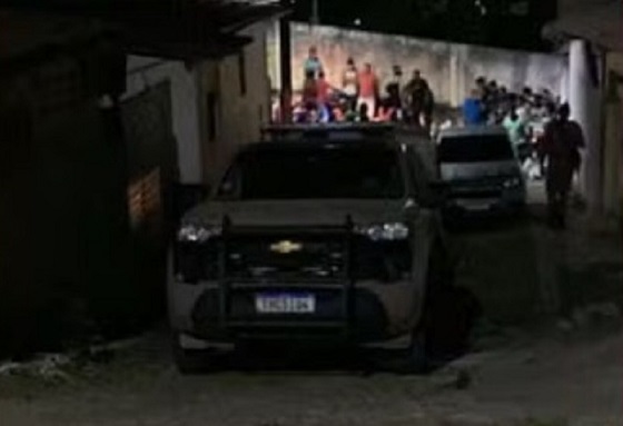 Invasão à casa da prefeita de Mundo Novo termina com morte de suspeito