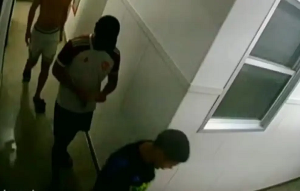 Jovem de 17 anos denuncia estupro coletivo em Copacabana