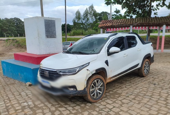 Eunápolis: CIPE Mata Atlântica recupera veículo roubado às margens da BR‑101