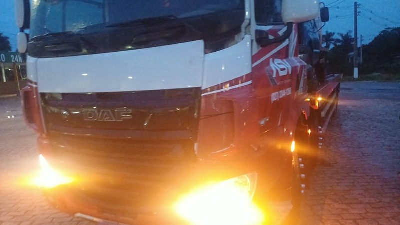 Homem morre após ser atropelado por caminhão na BR-101, próximo ao Assentamento Jaci Rocha, em Itamaraju