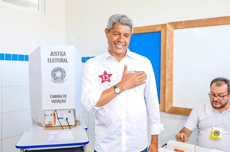 Jerônimo Rodrigues é reeleito governador da Bahia no primeiro turno e garante continuidade do PT