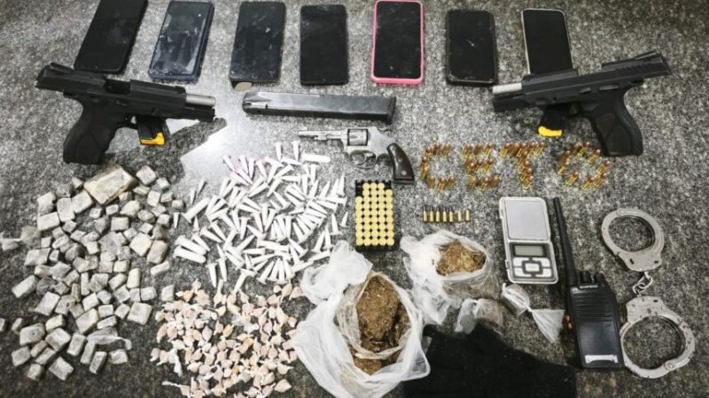 Operação policial em Itabela resulta em três mortes e apreensão de veículos e drogas